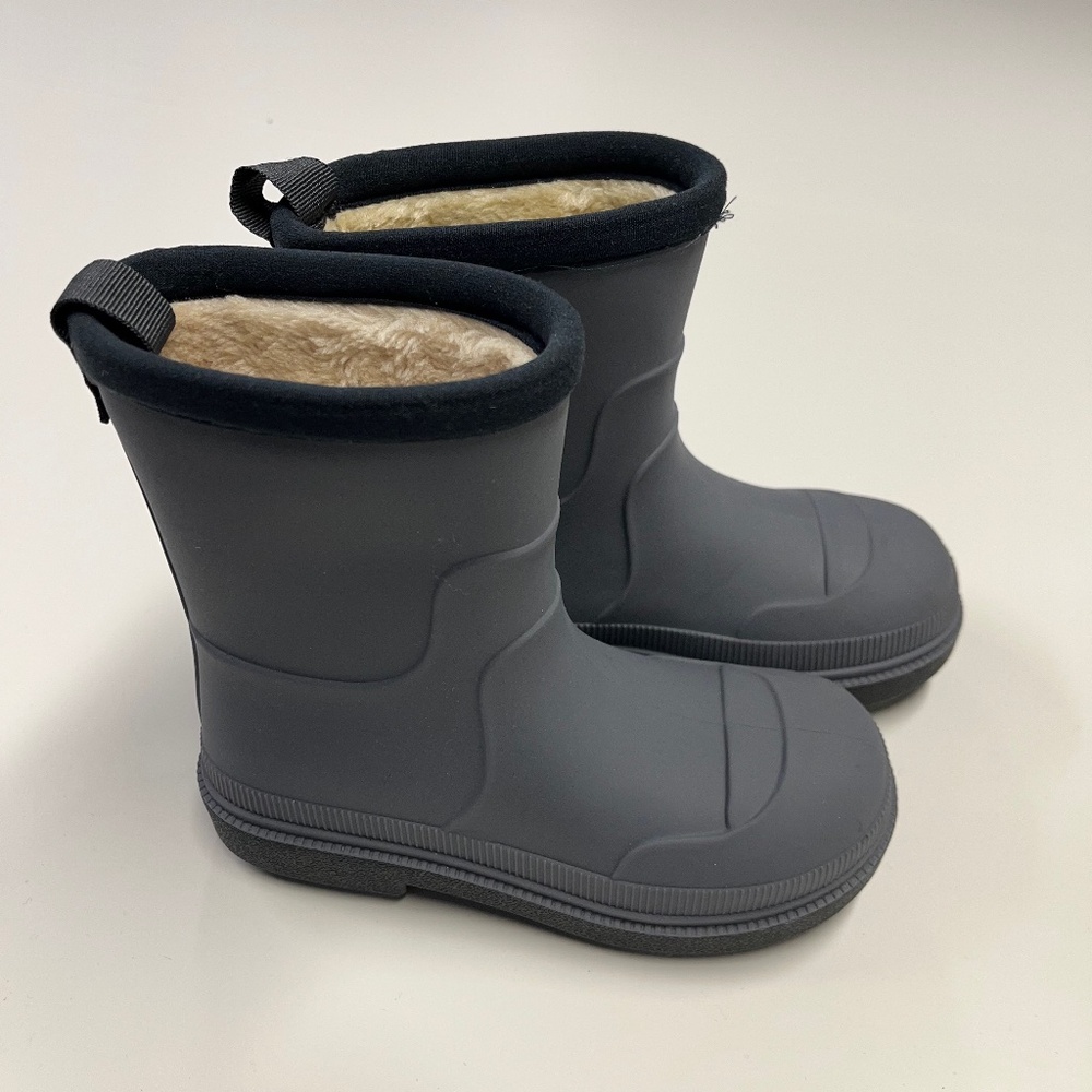 Zara Fuzzy Lined Rubber Boots Size 29 NWOT